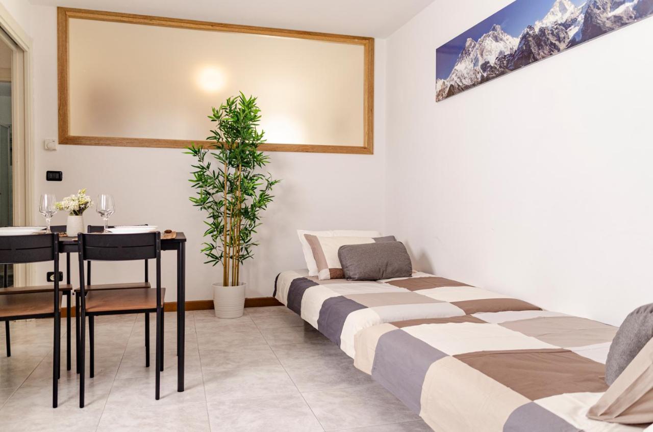 Centro Storico ☆☆☆☆☆ K2 Apartment Aosta Buitenkant foto