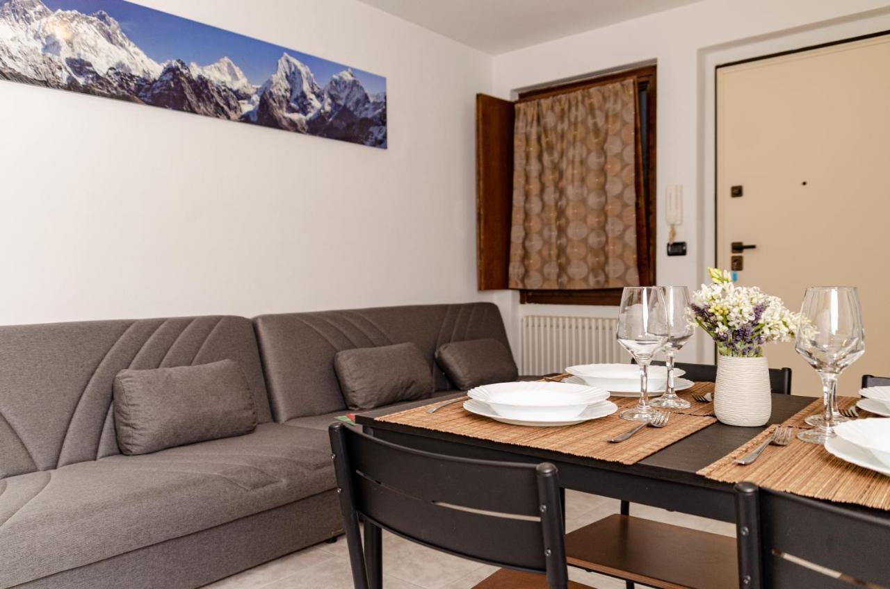 Centro Storico ☆☆☆☆☆ K2 Apartment Aosta Buitenkant foto