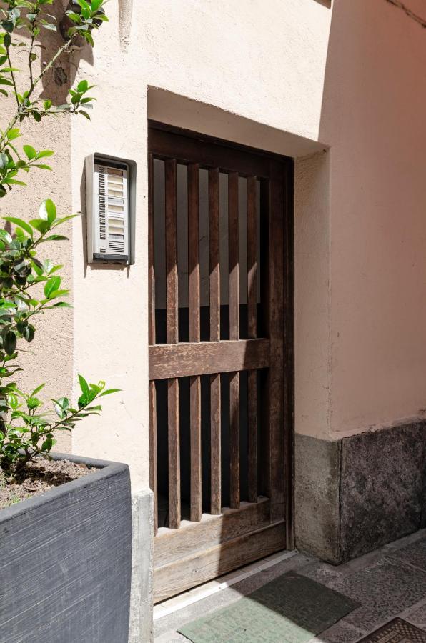 Centro Storico ☆☆☆☆☆ K2 Apartment Aosta Buitenkant foto